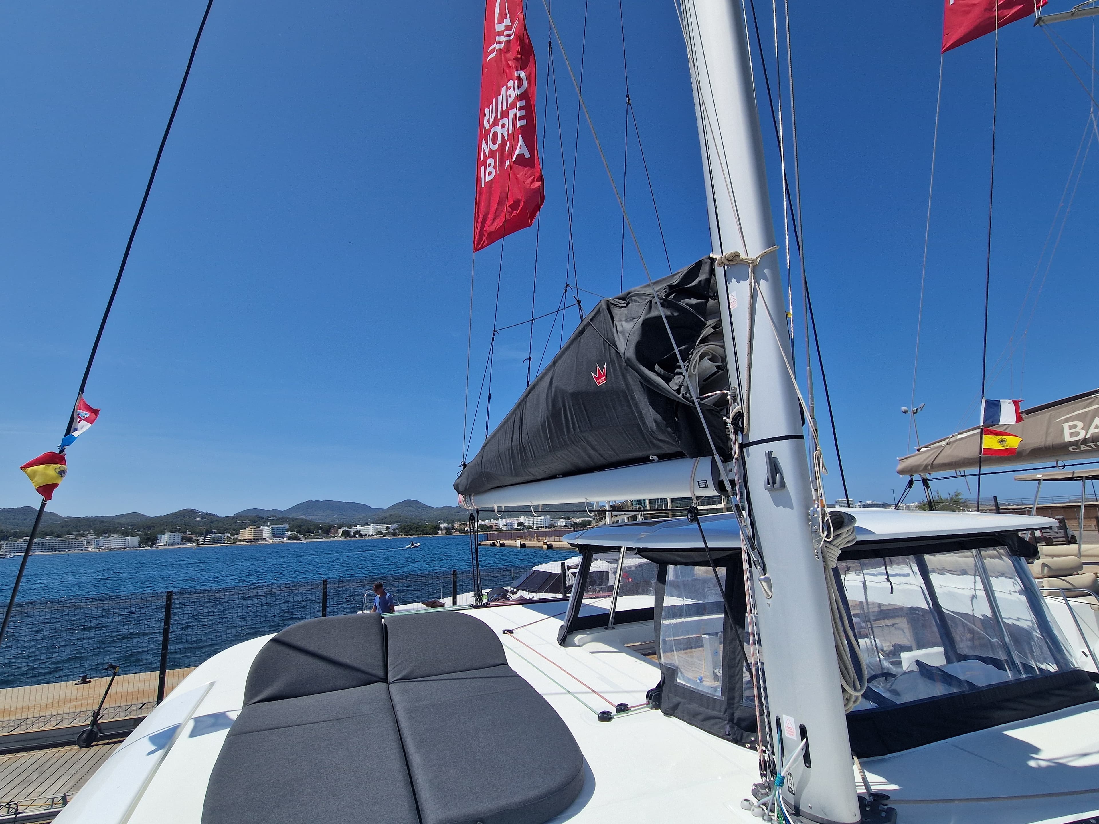 Lagoon 42 - photo 28