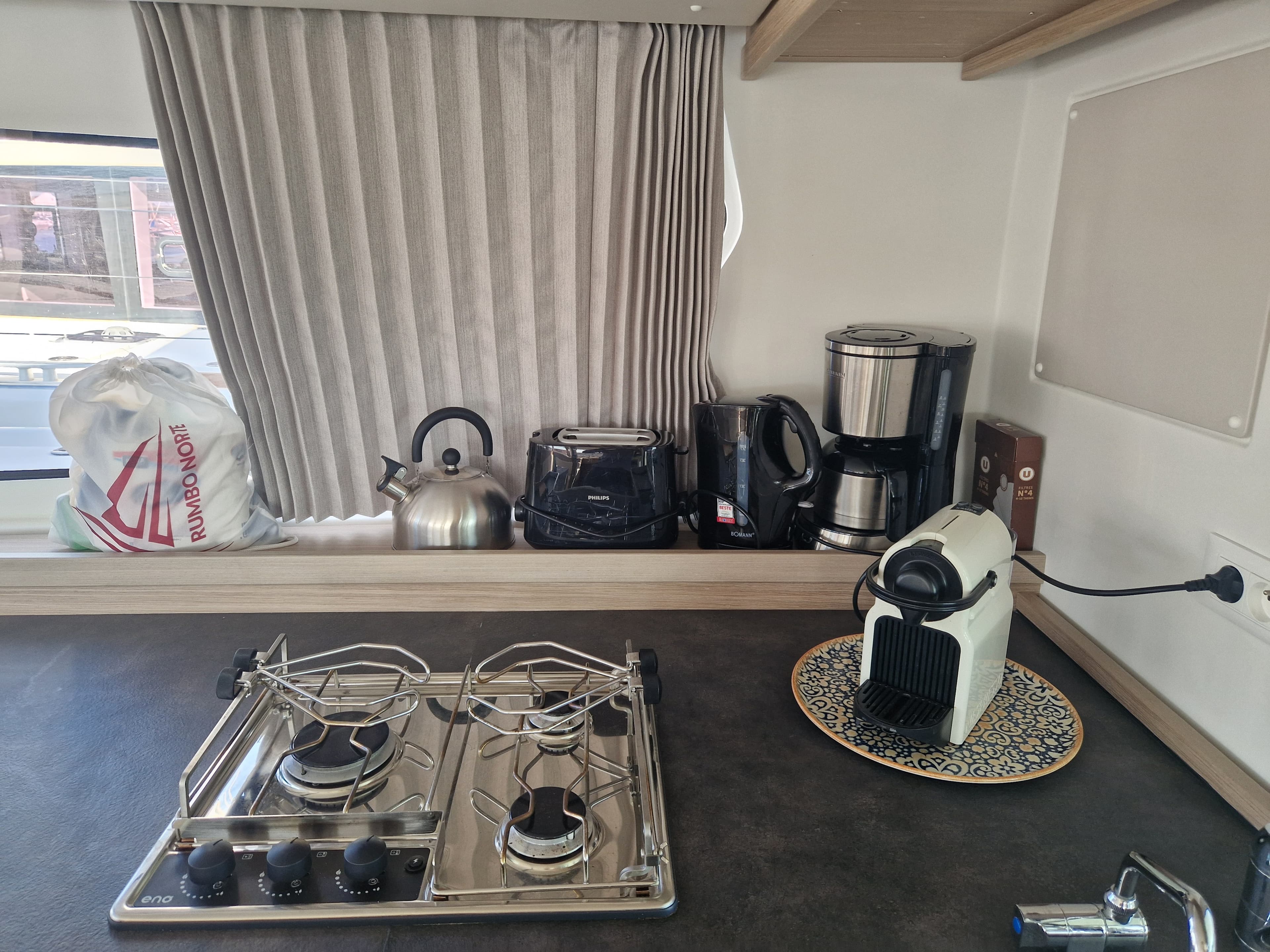 Lagoon 42 - photo 30