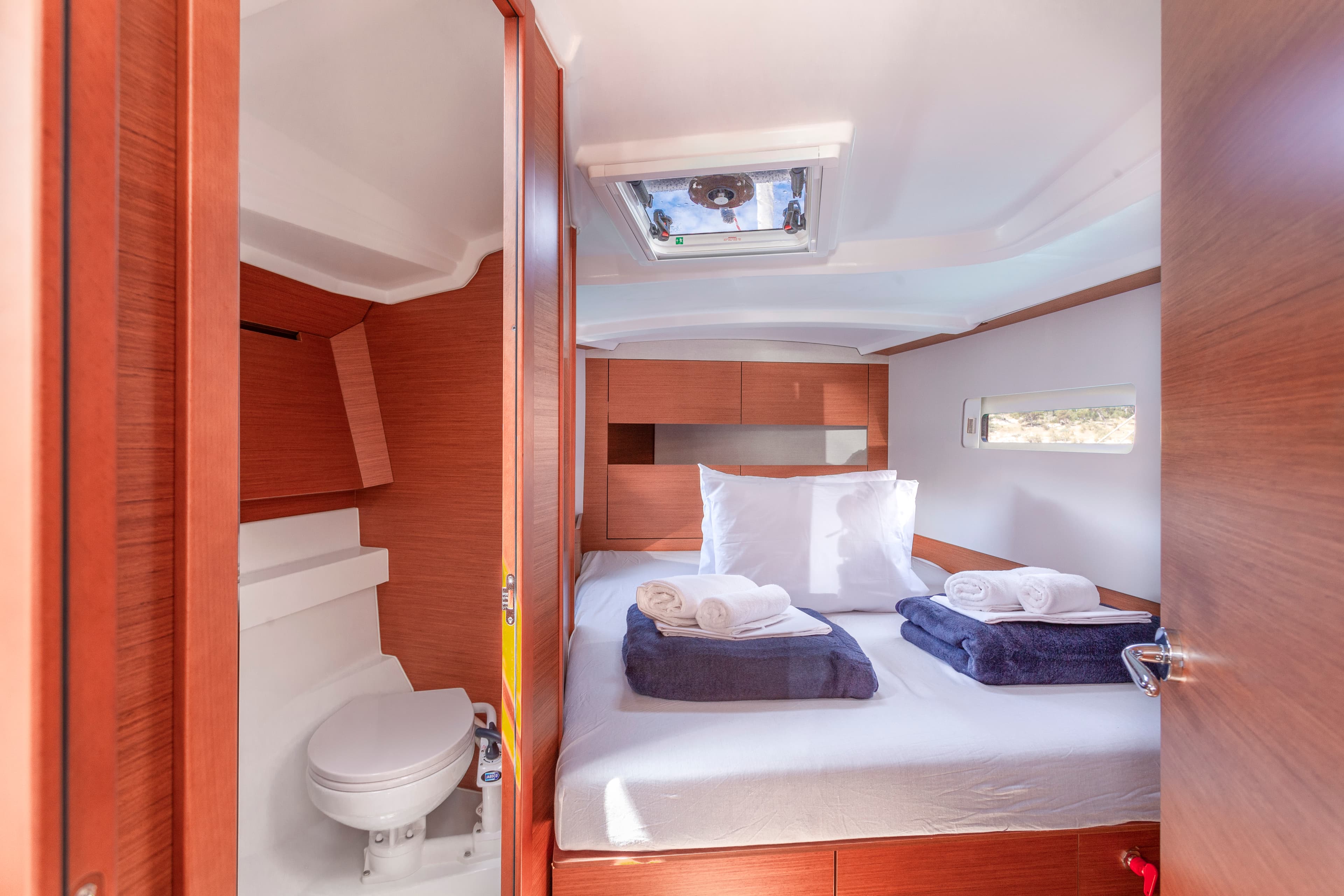 Sun Odyssey 410 - photo 11