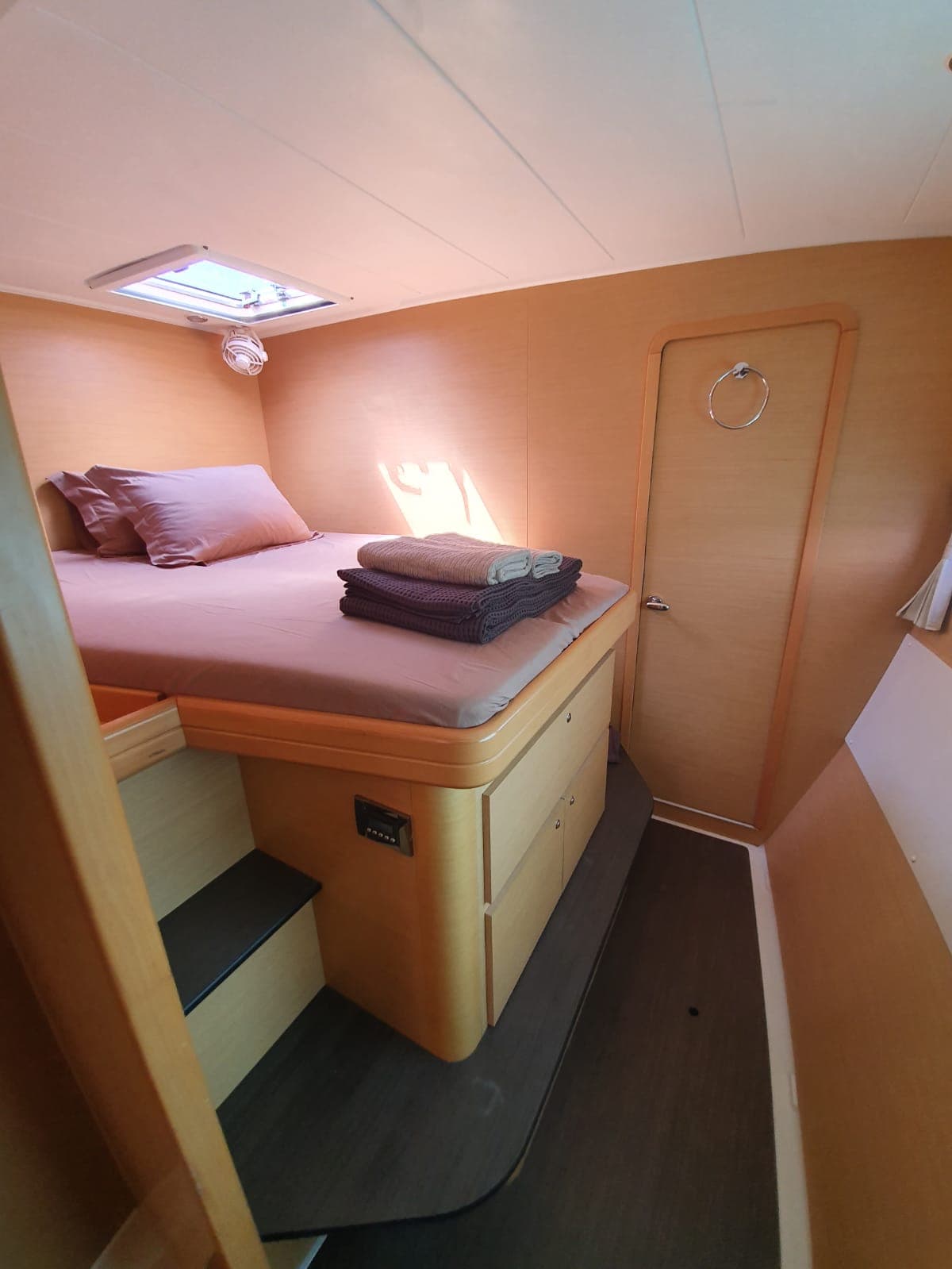 Lagoon 420 - photo 21