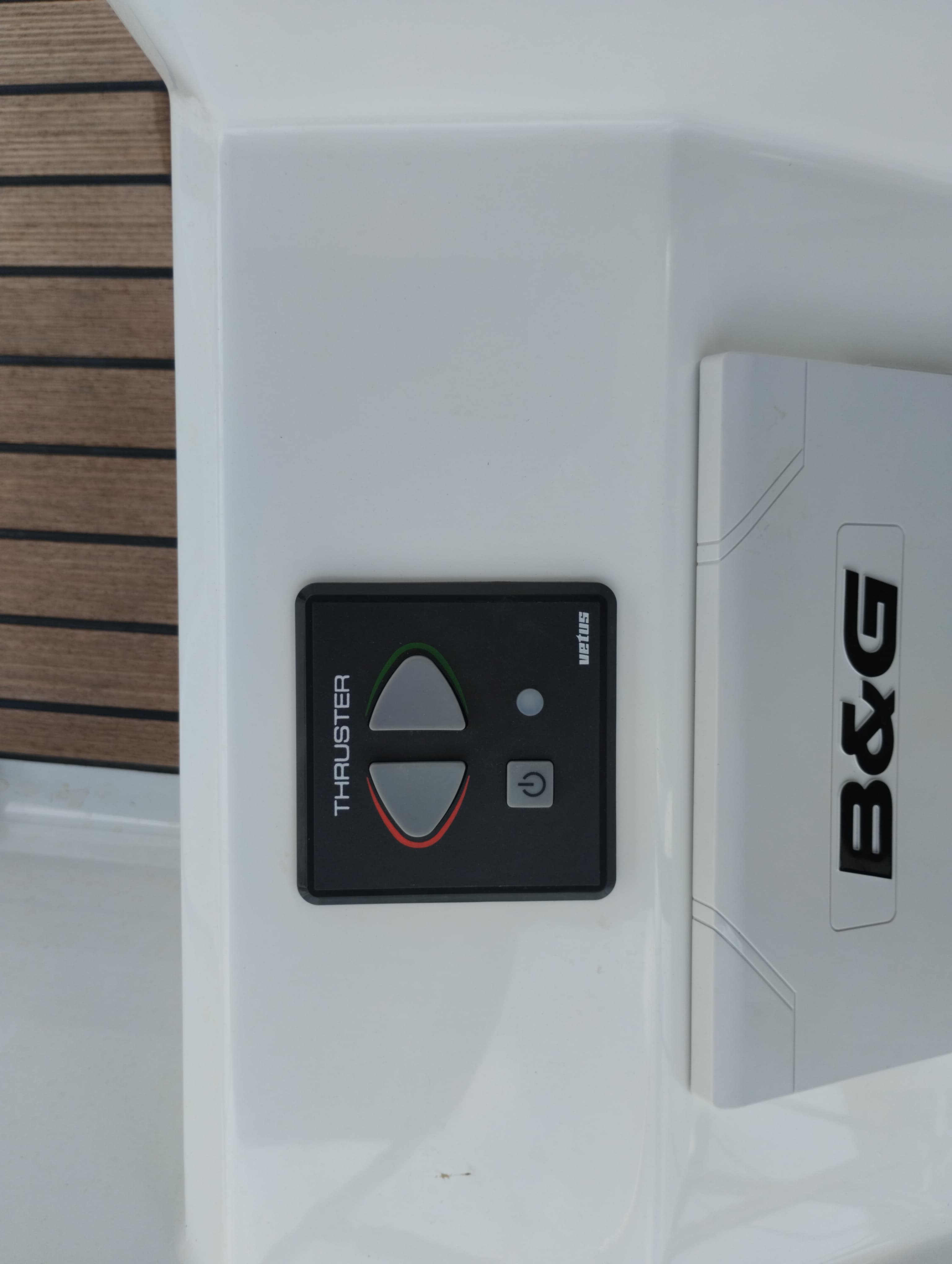 Oceanis 38.1 - photo 11