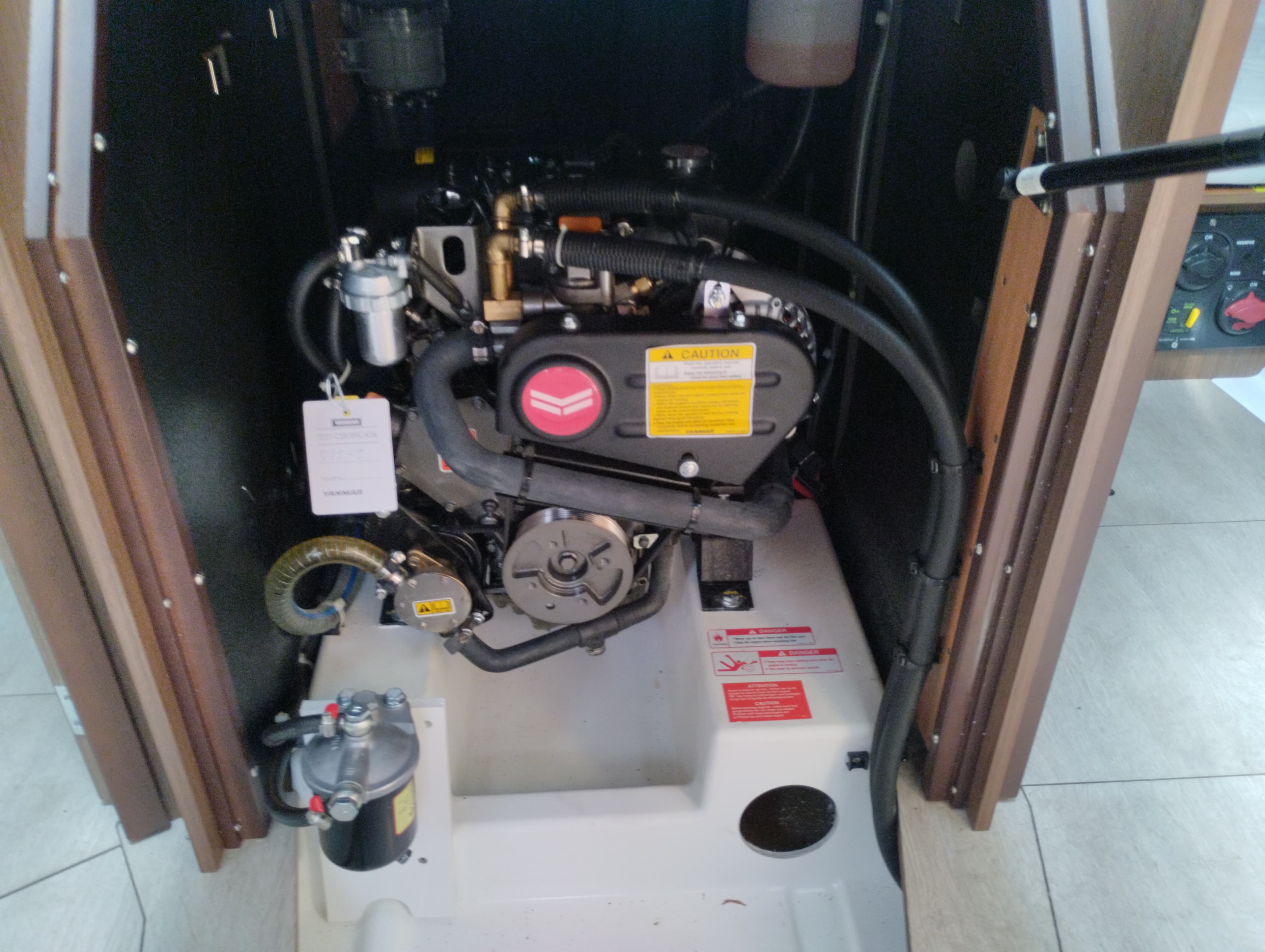 Oceanis 38.1 - photo 8