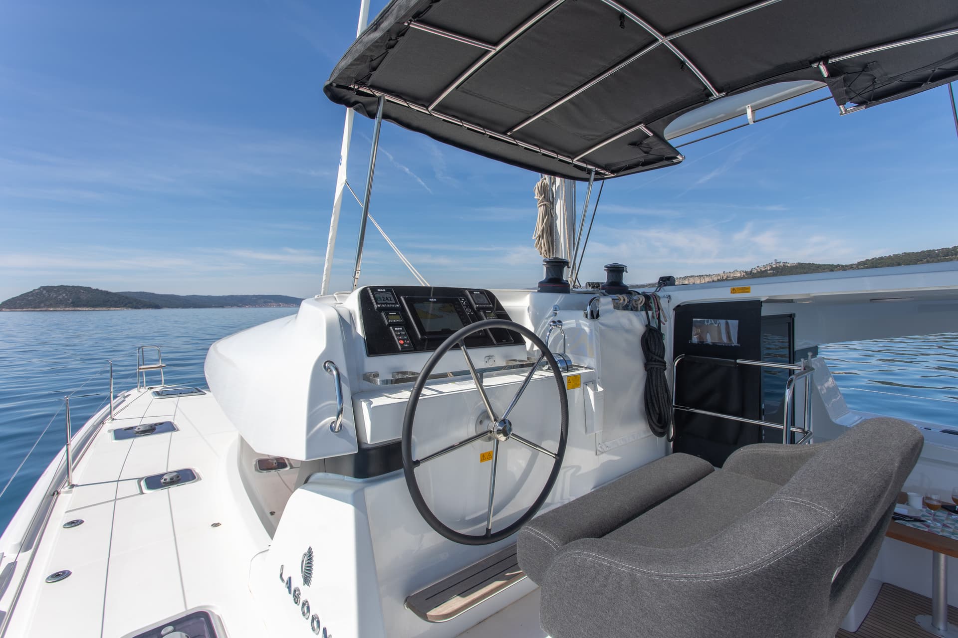 Lagoon 42 - photo 8