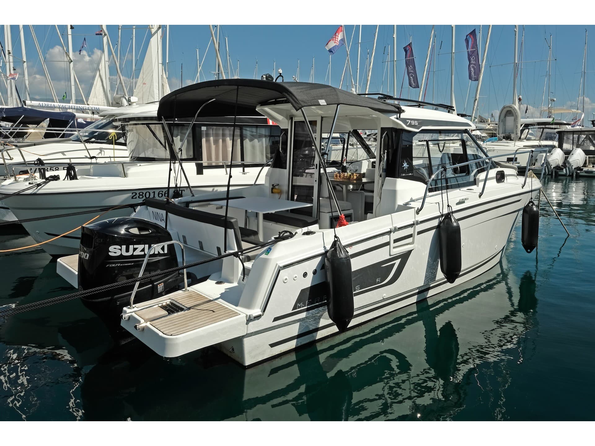 Merry Fisher 795 - photo