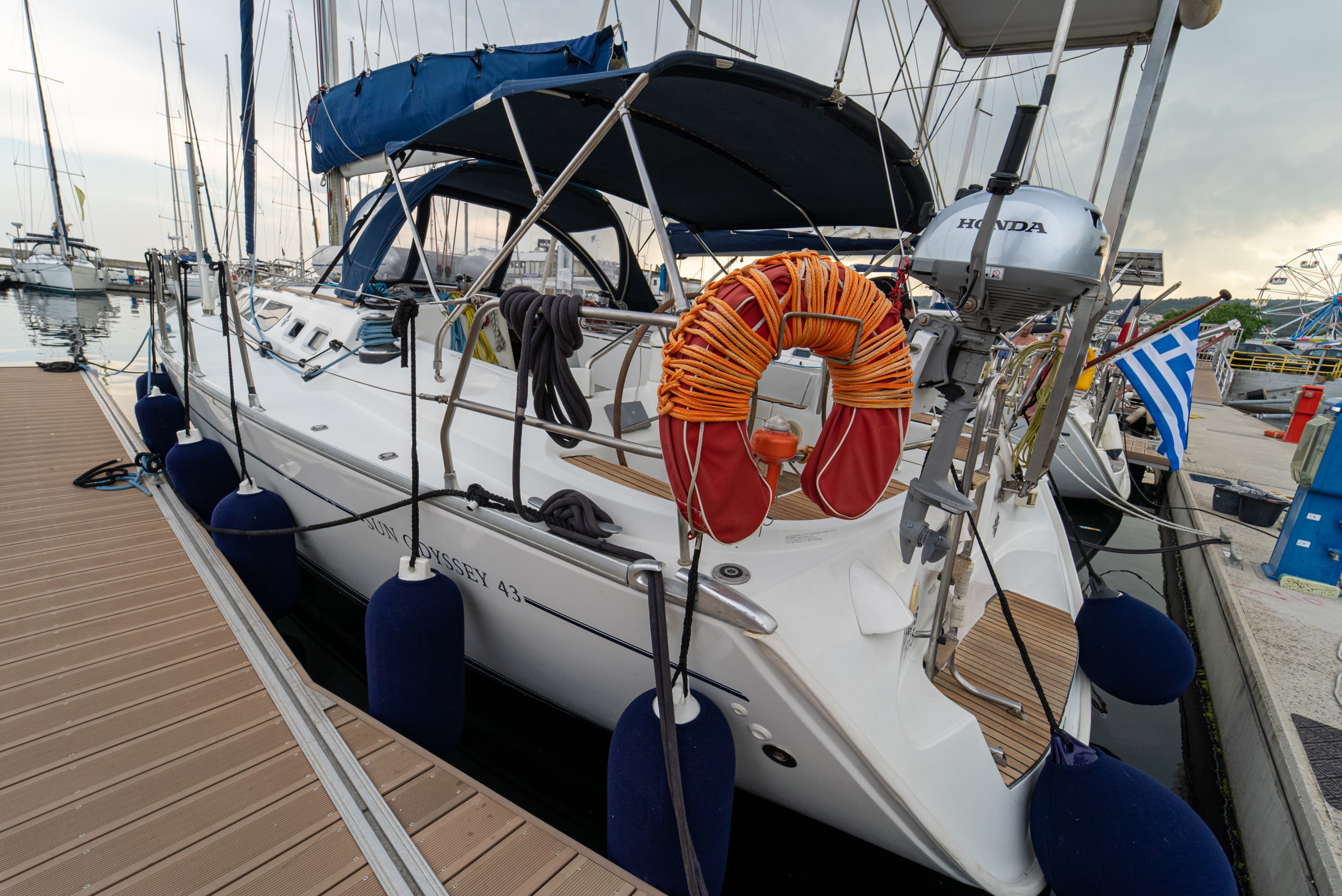 Sun Odyssey 43  - photo 18