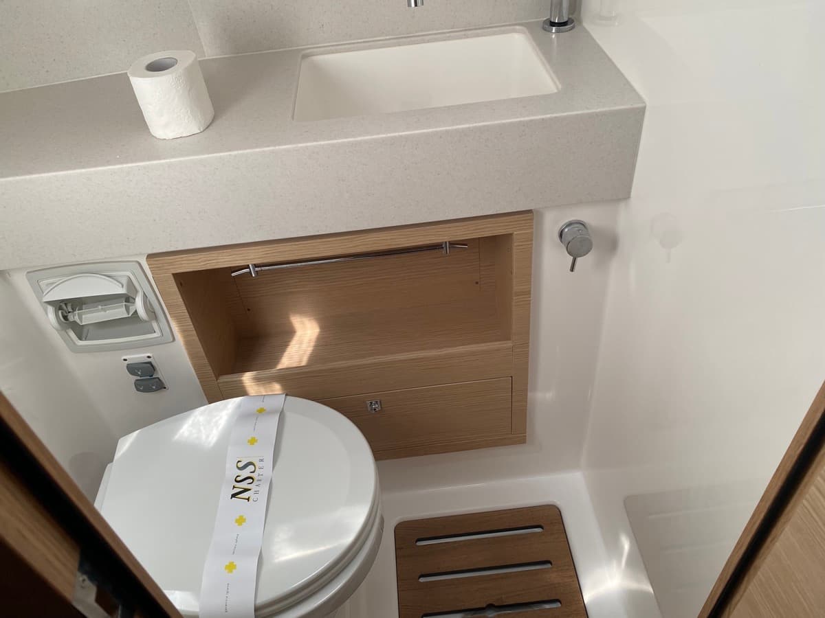 Dufour 470 - photo 25