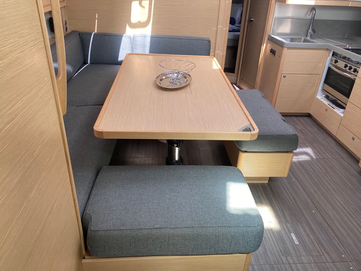 Dufour 470 - photo 17