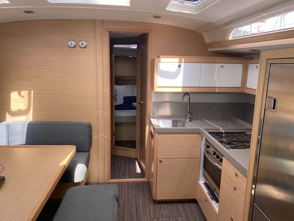 Dufour 470 - photo 28