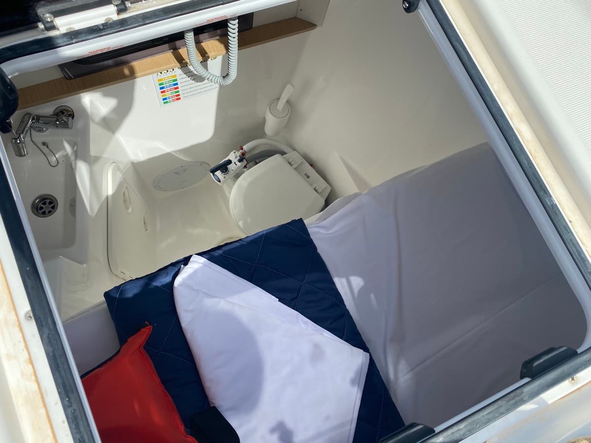 Dufour 470 - photo 20