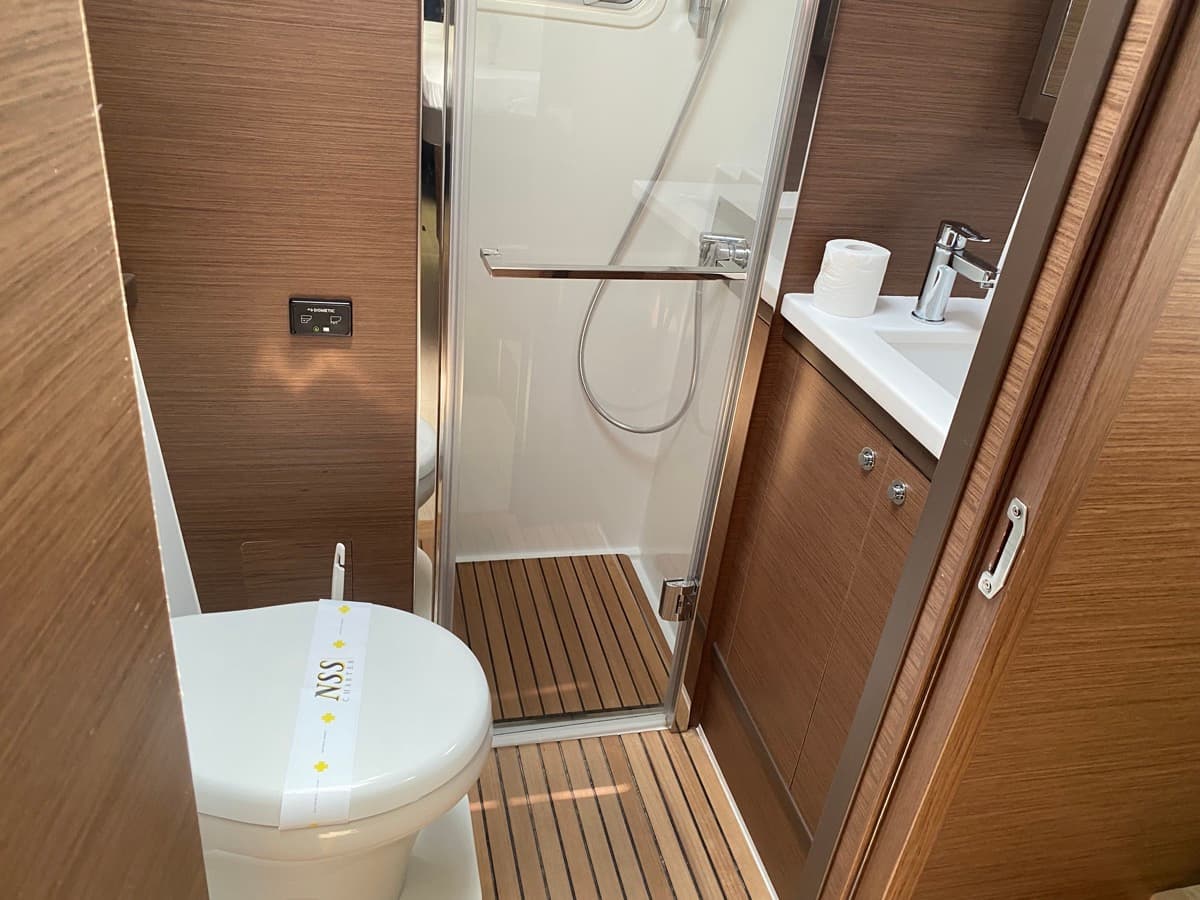 Lagoon 52F - photo 15