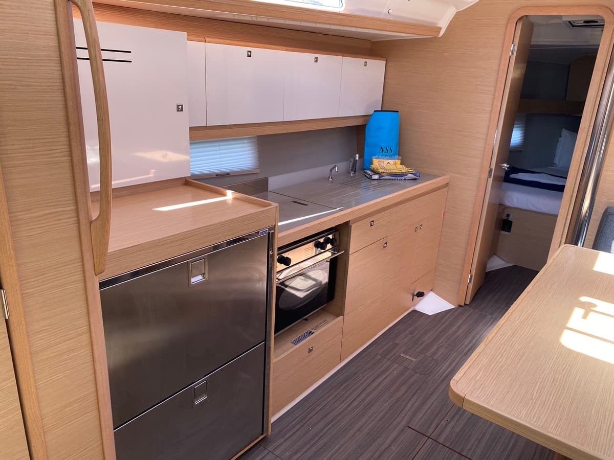 Dufour 390 Grand Large - photo 11