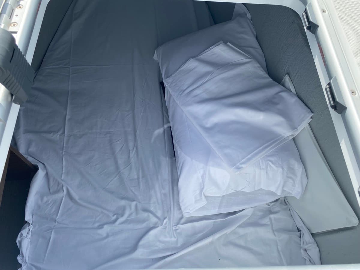 Lagoon 40 - photo 20