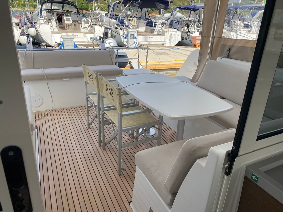 Lagoon 40 - photo 21