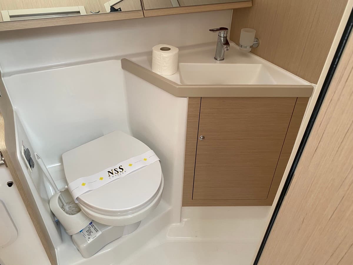 Oceanis 40.1 - photo 5