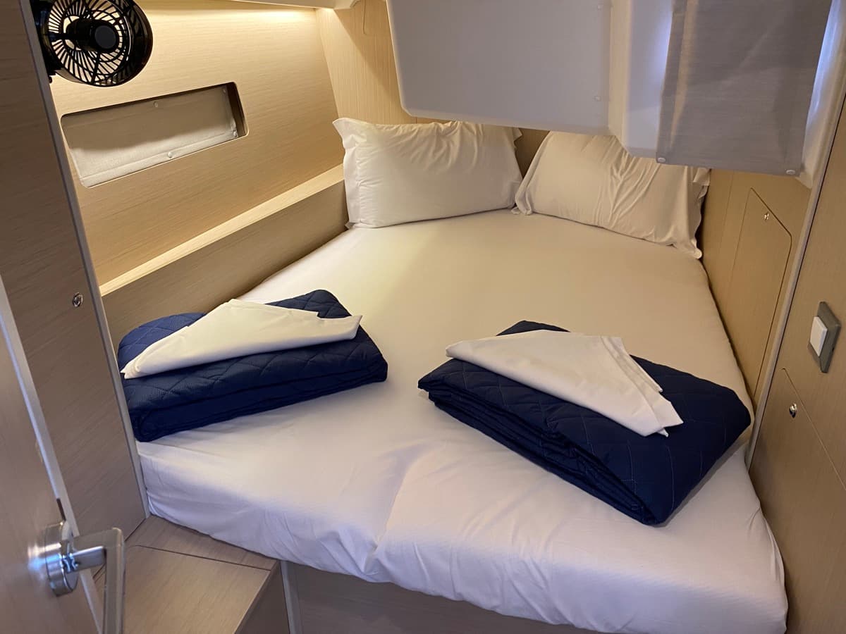 Oceanis 40.1 - photo 23