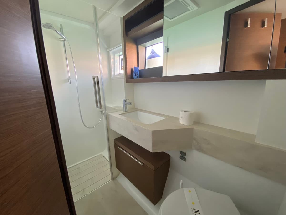 Lagoon 50 - photo 22