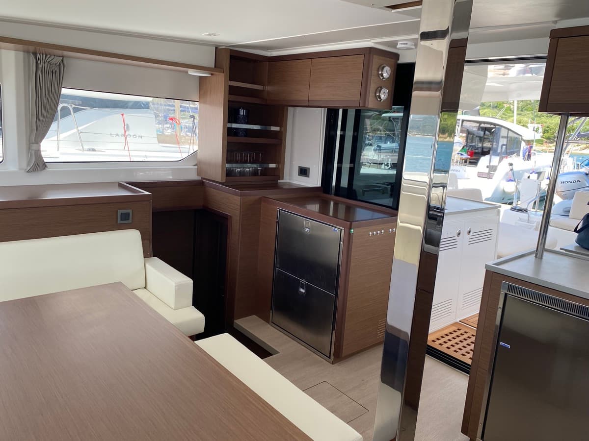 Lagoon 46  - photo 24