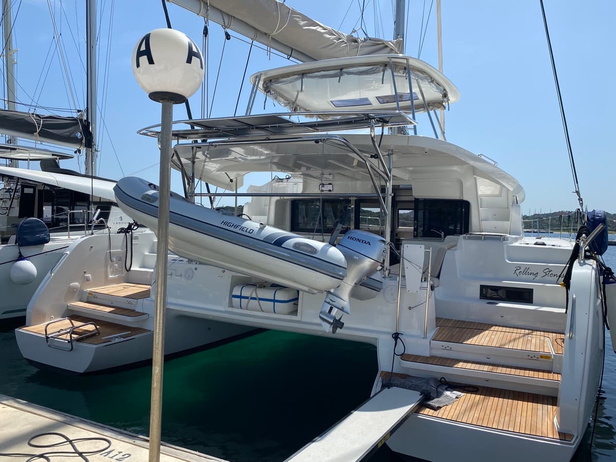 Lagoon 46  - photo 9