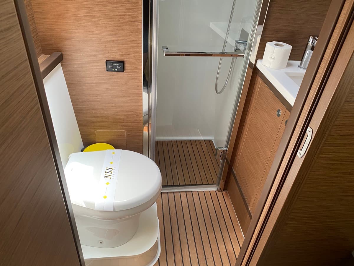 Lagoon 52F - photo 14