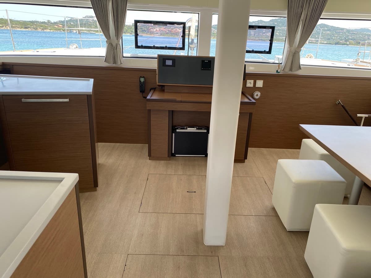 Lagoon 52F - photo 13