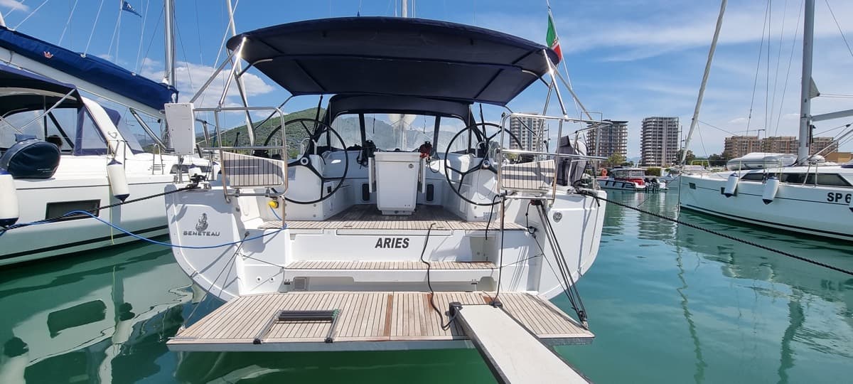 Oceanis 40.1 - photo 14