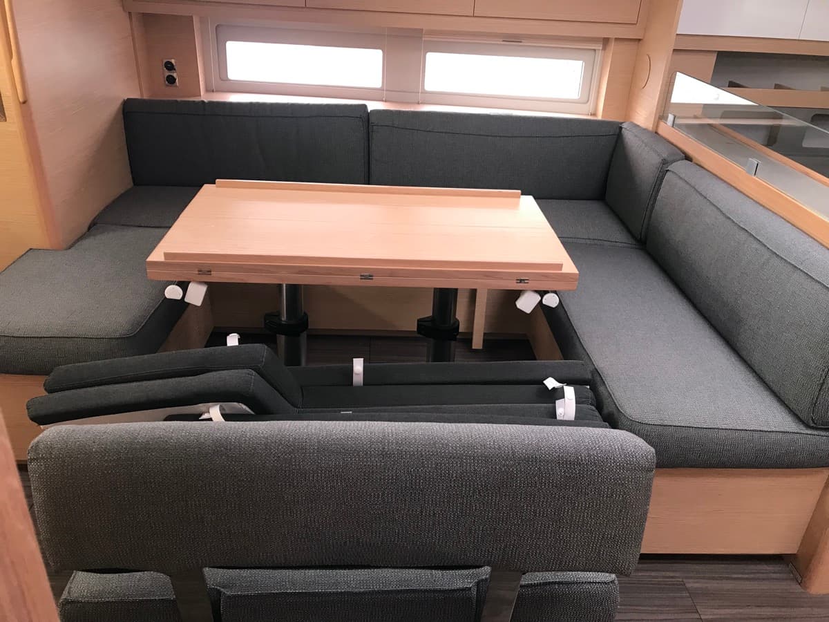 Dufour 530 - photo 20