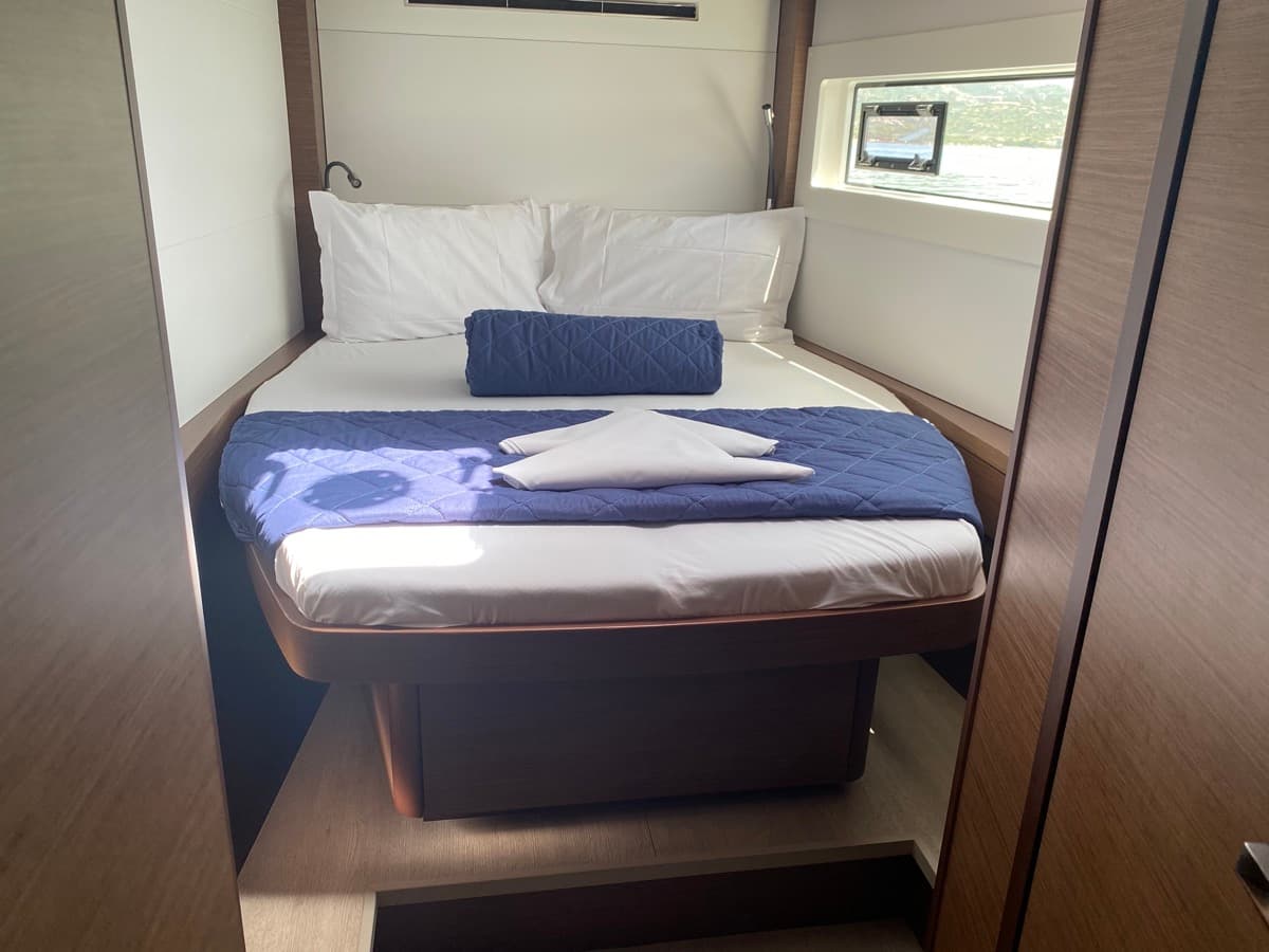 Lagoon 46  - photo 18