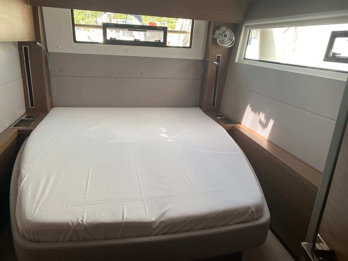 Lagoon 50 - photo 17