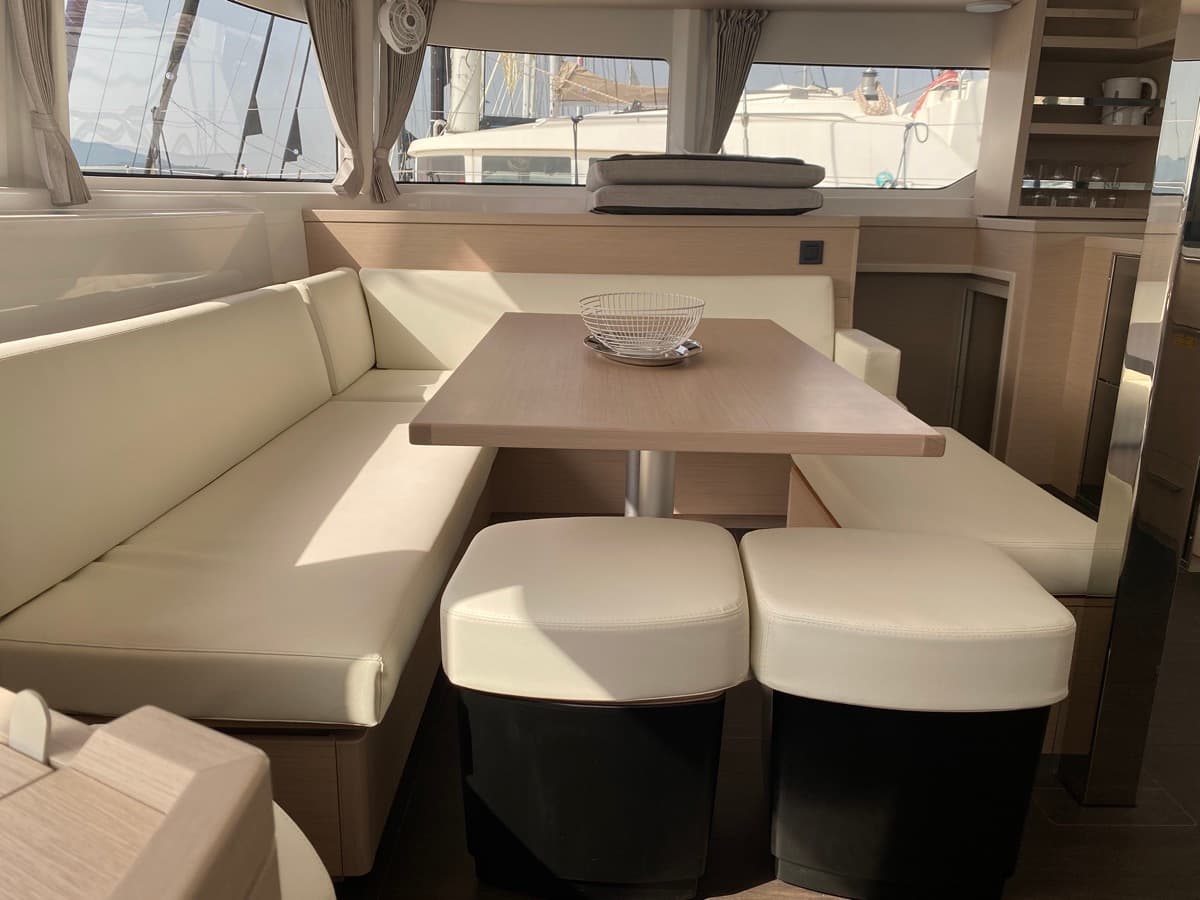 Lagoon 46  - photo 44