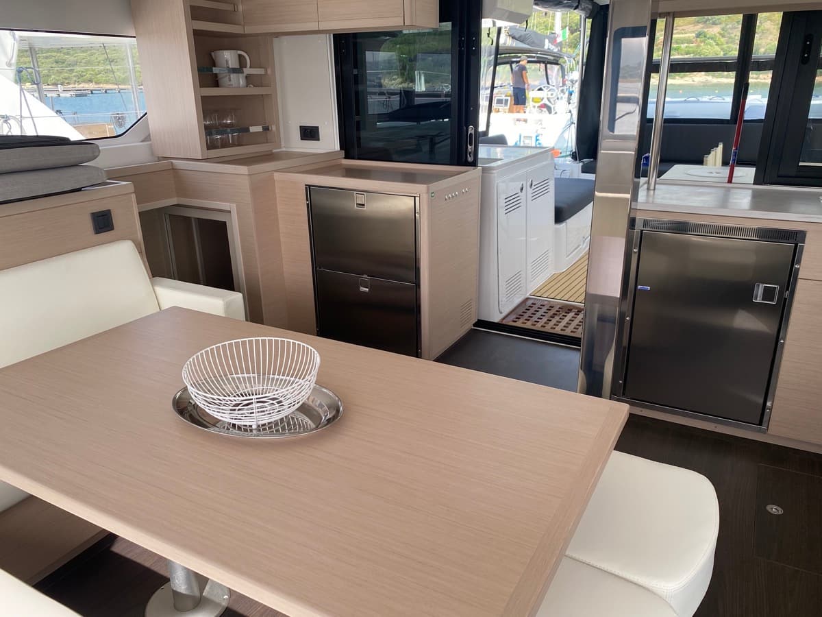 Lagoon 46  - photo 40