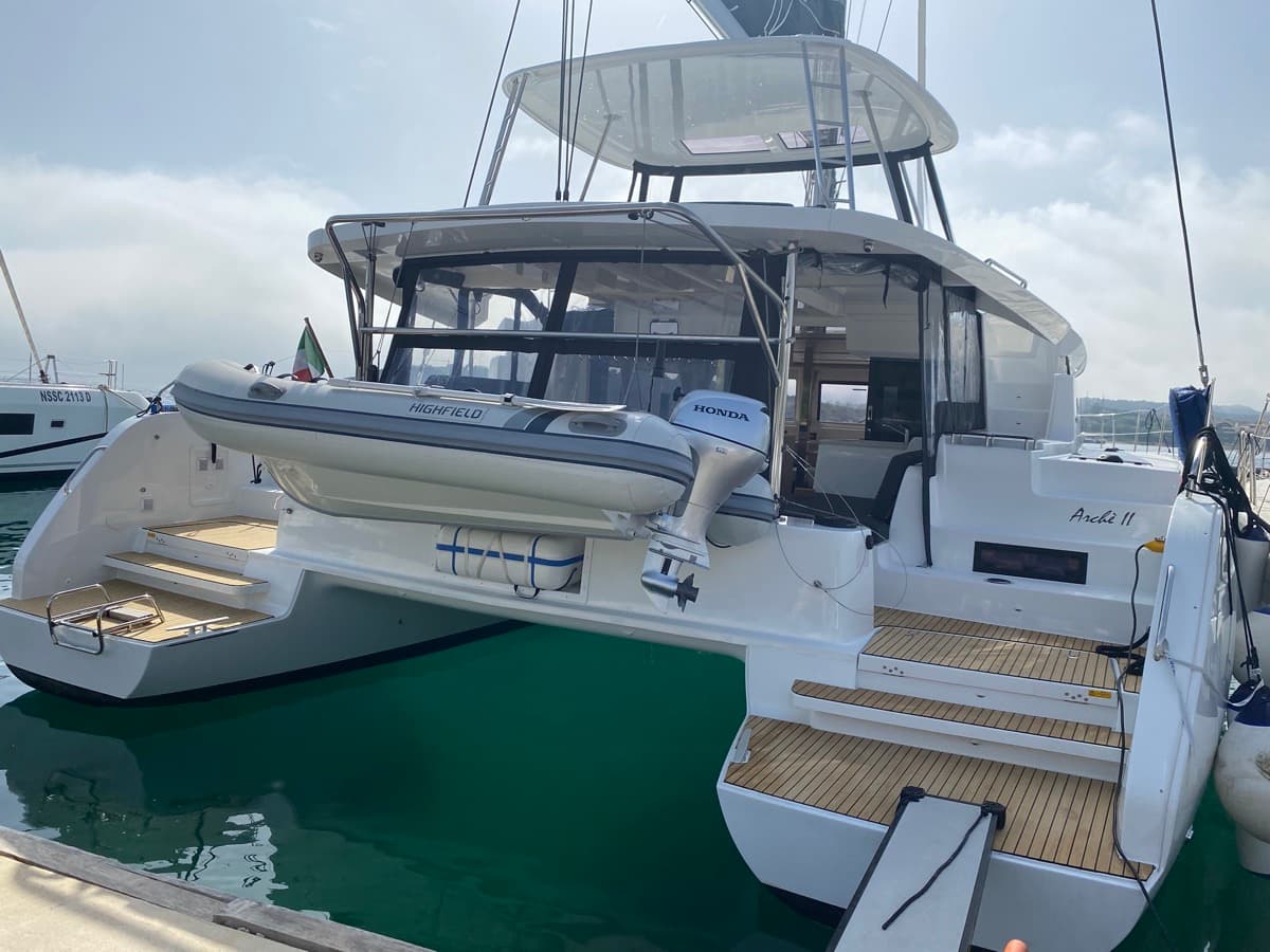 Lagoon 46  - photo 10