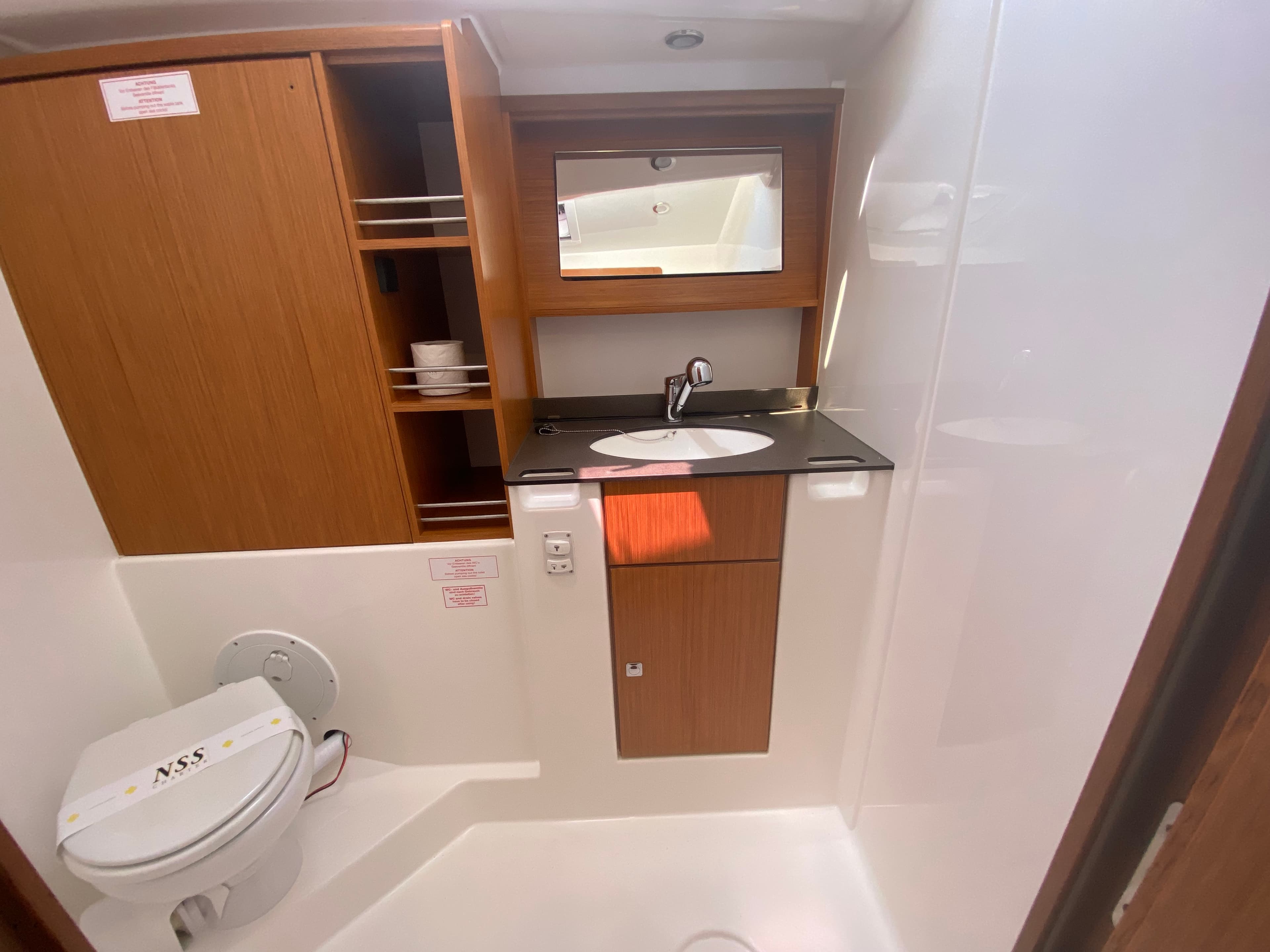 Bavaria Cruiser 51 - photo 13