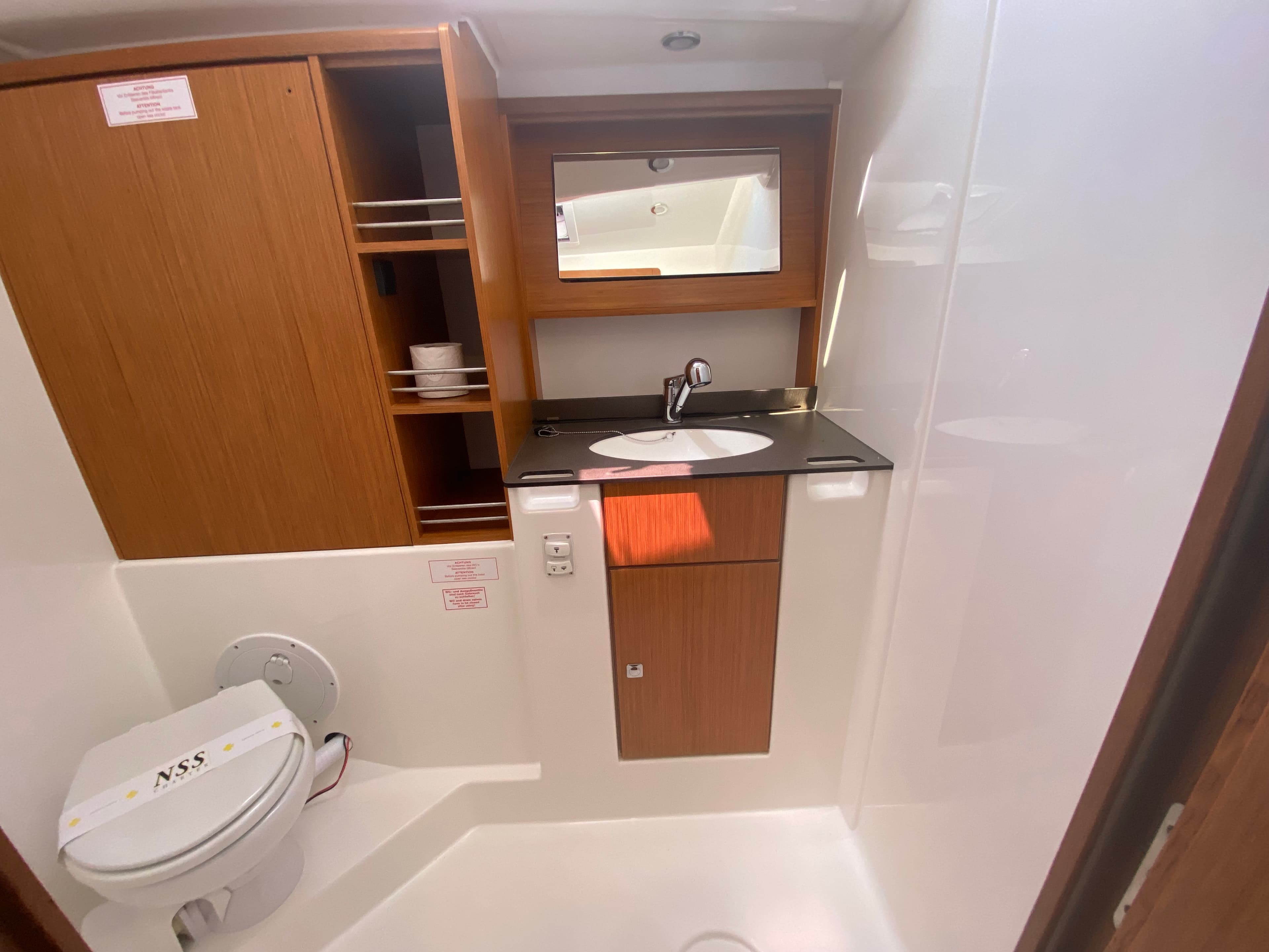 Bavaria Cruiser 51 - photo 23