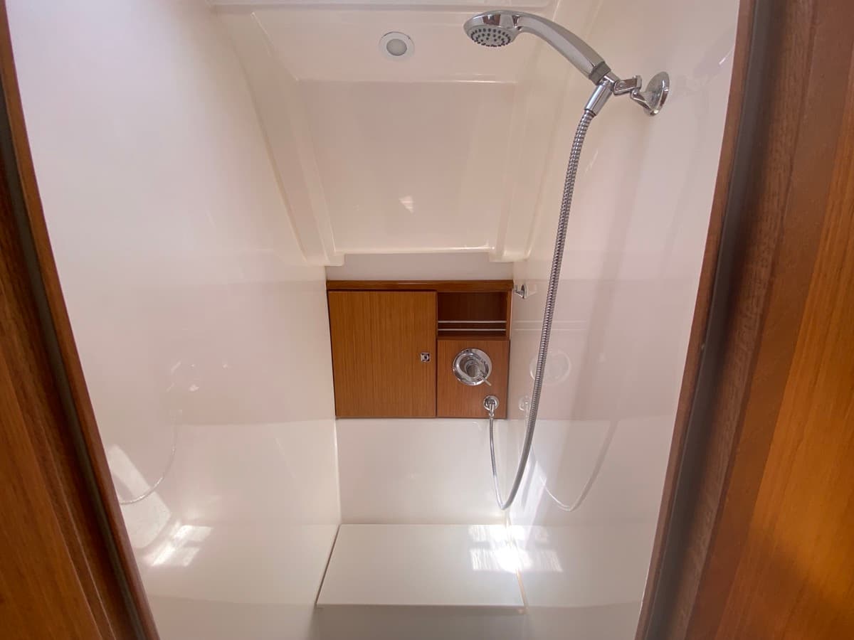 Bavaria Cruiser 51 - photo 16