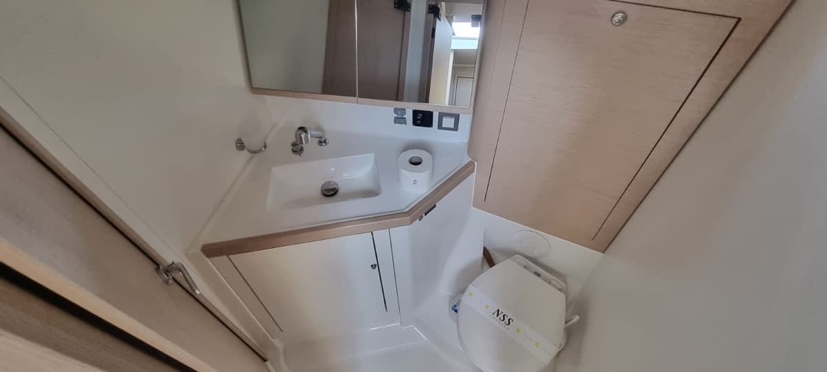 Oceanis 46.1 - photo 7