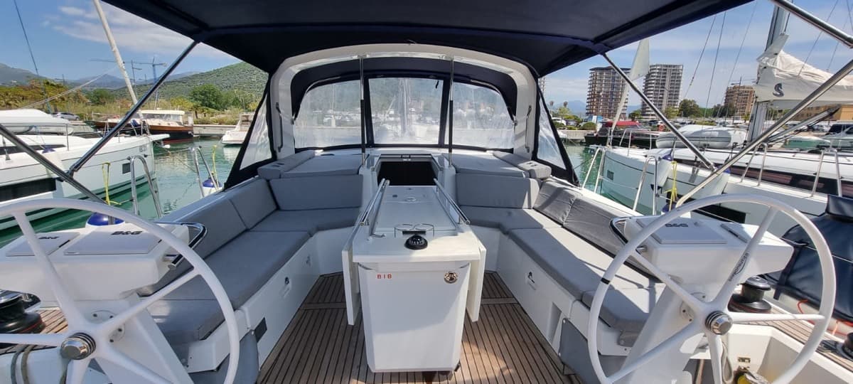 Oceanis 46.1 - photo 11