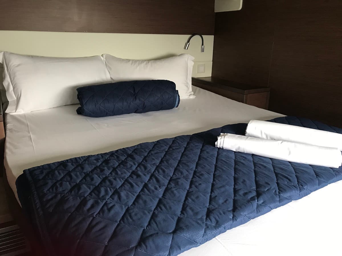 Lagoon 52 - photo 18