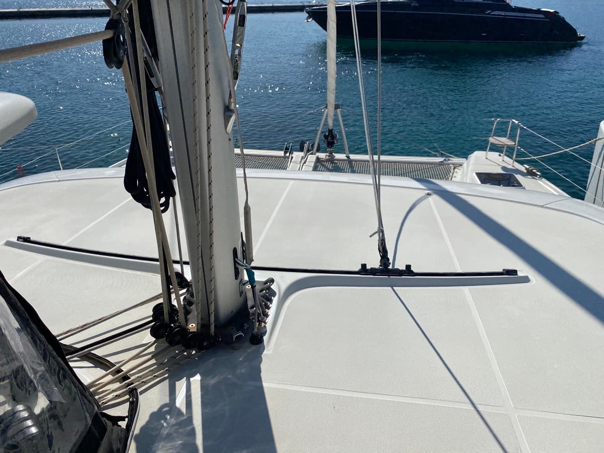 Lagoon 42 - photo 39