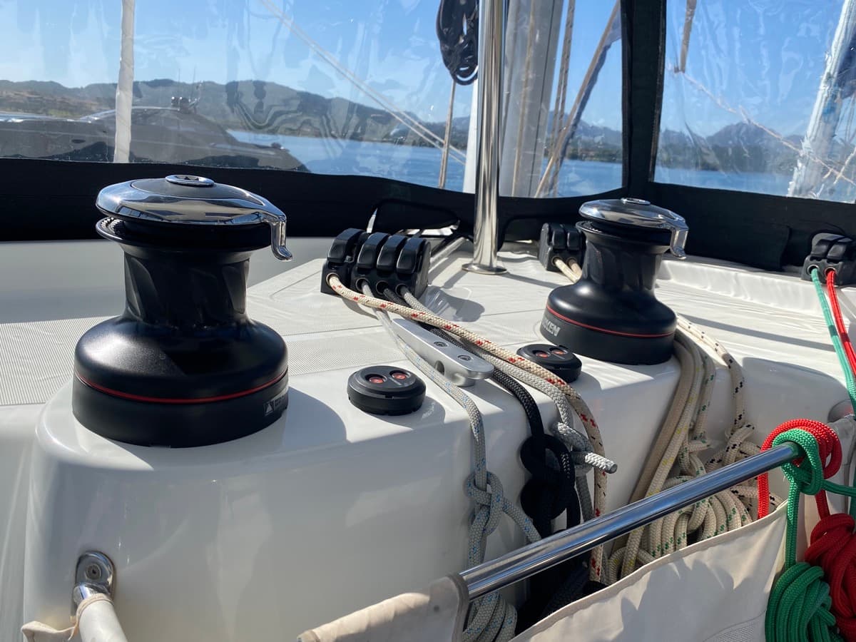 Lagoon 42 - photo 11