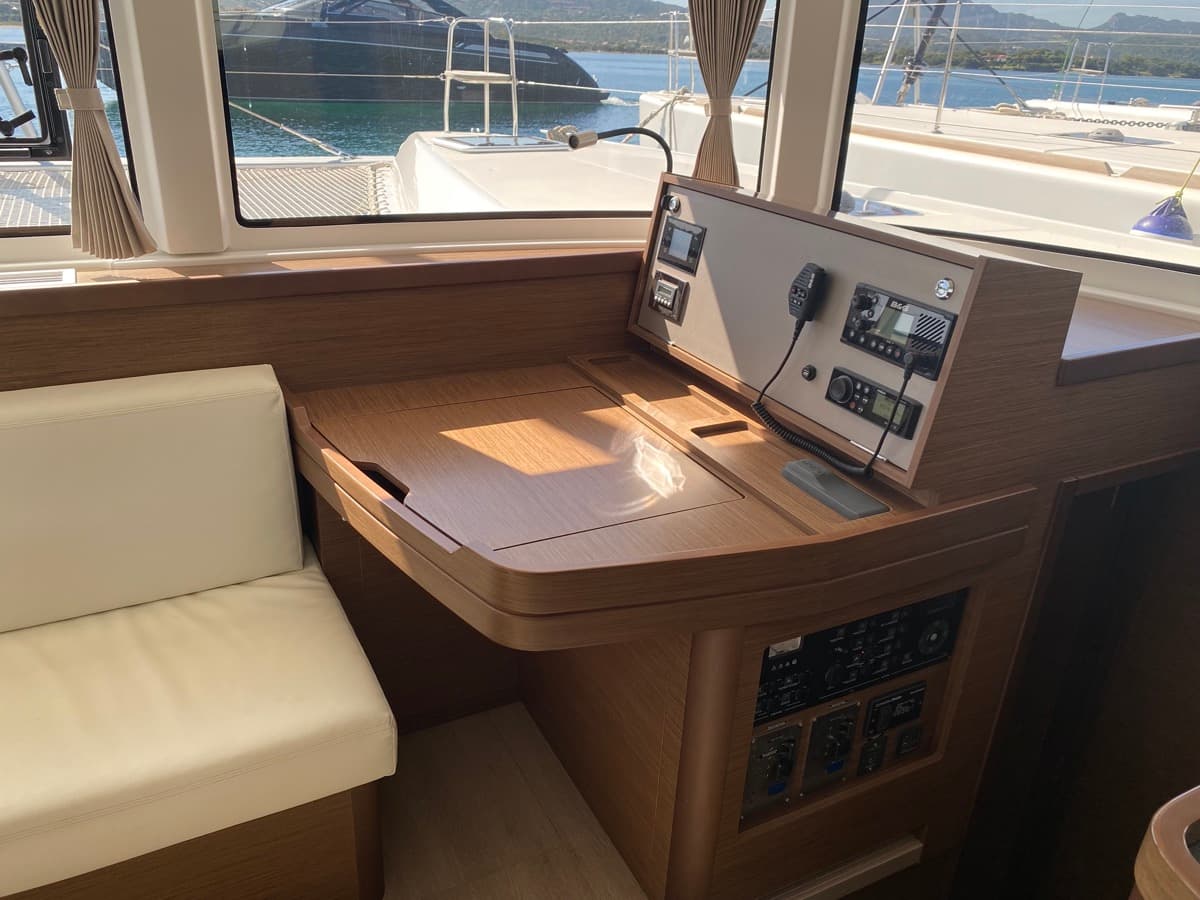 Lagoon 42 - photo 13