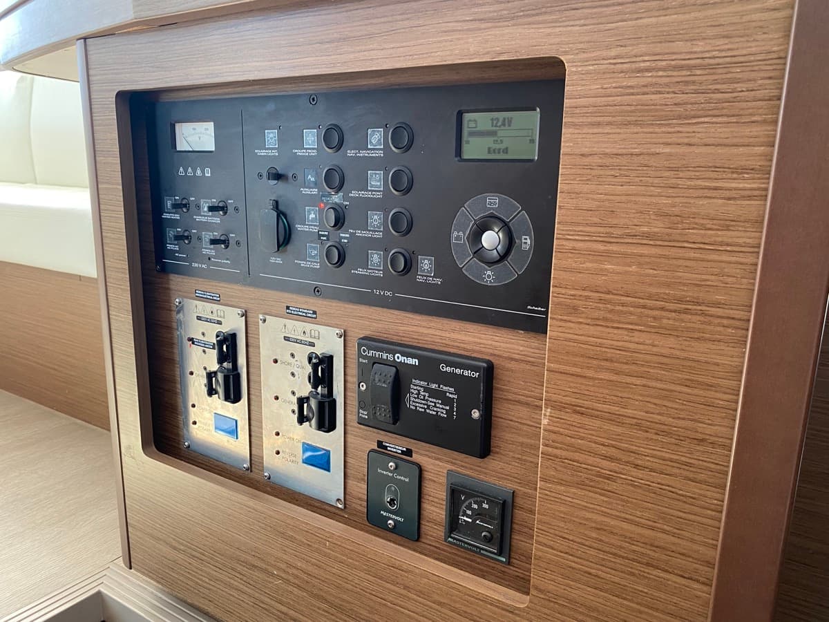 Lagoon 42 - photo 14