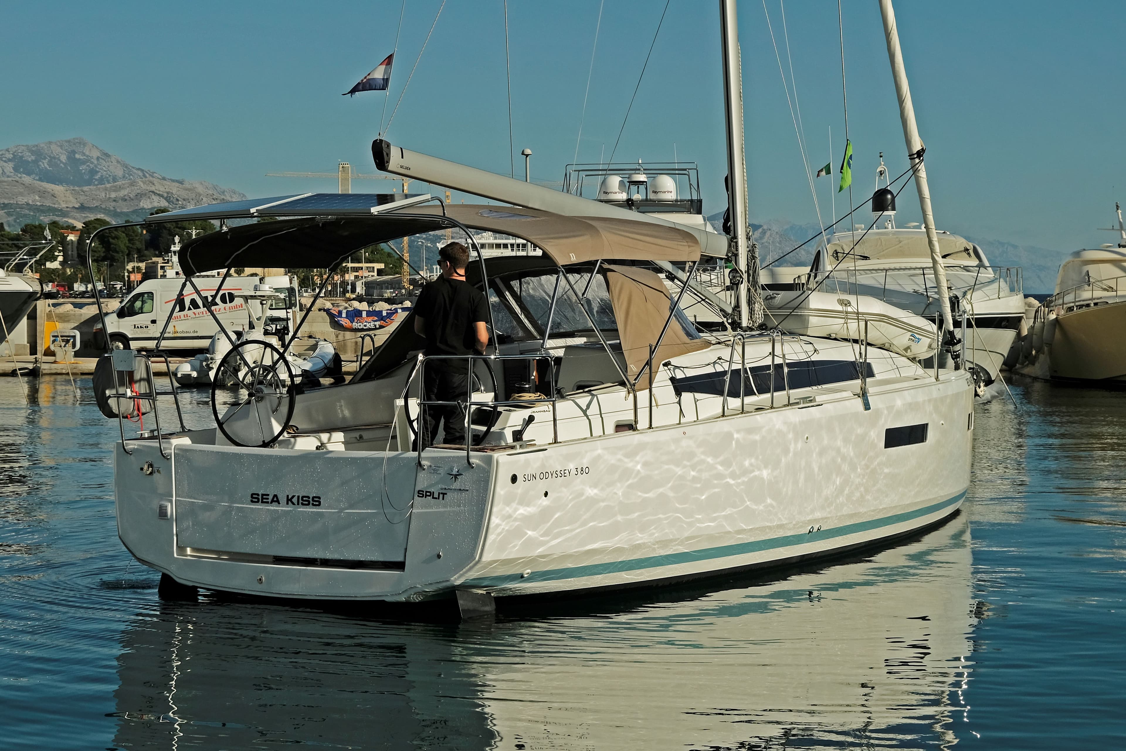 Sun Odyssey 380 - photo 4