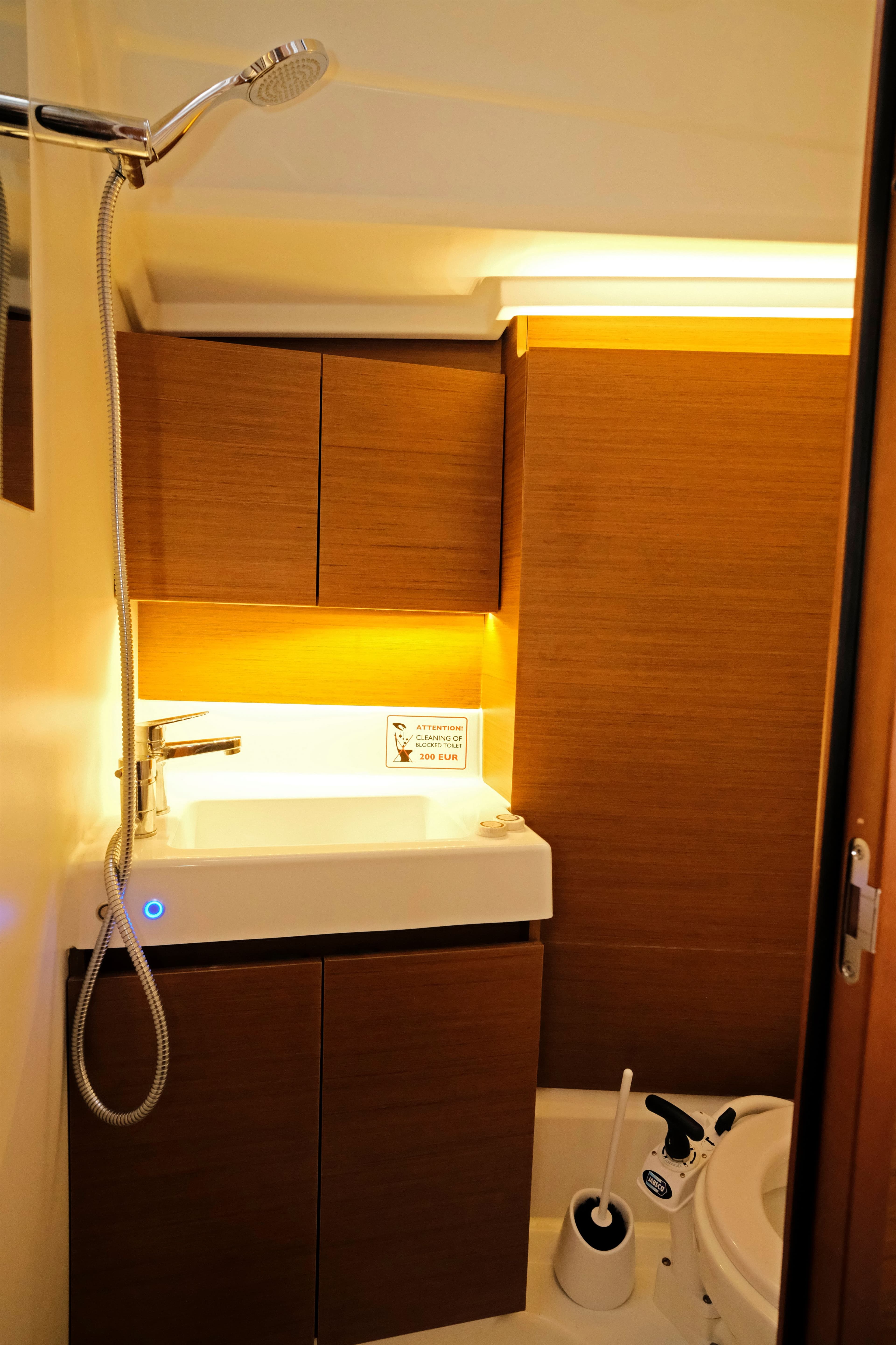 Sun Odyssey 380 - photo 19