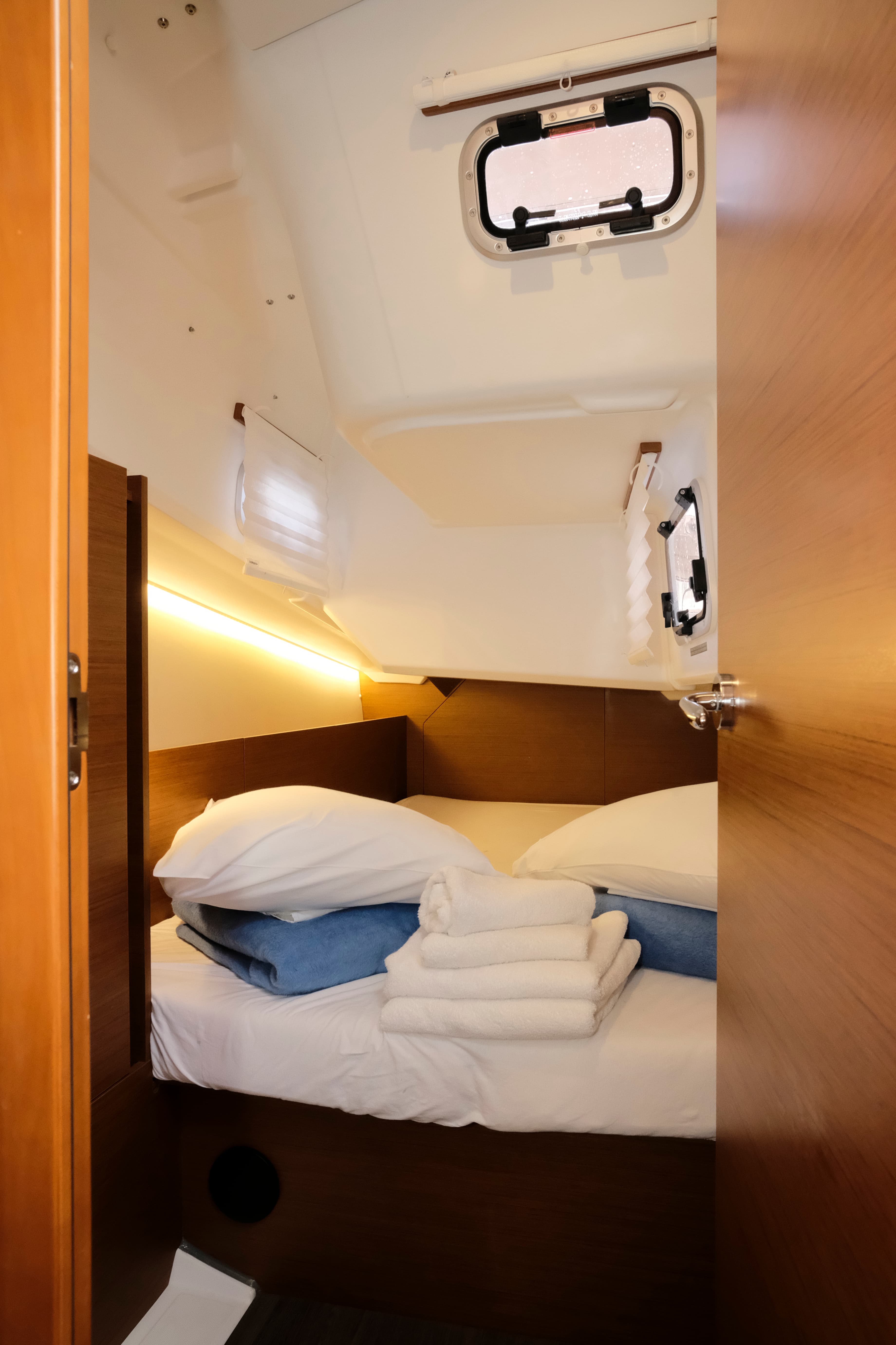 Sun Odyssey 380 - photo 8