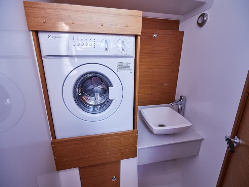 Dufour 56 Exclusive - photo 35