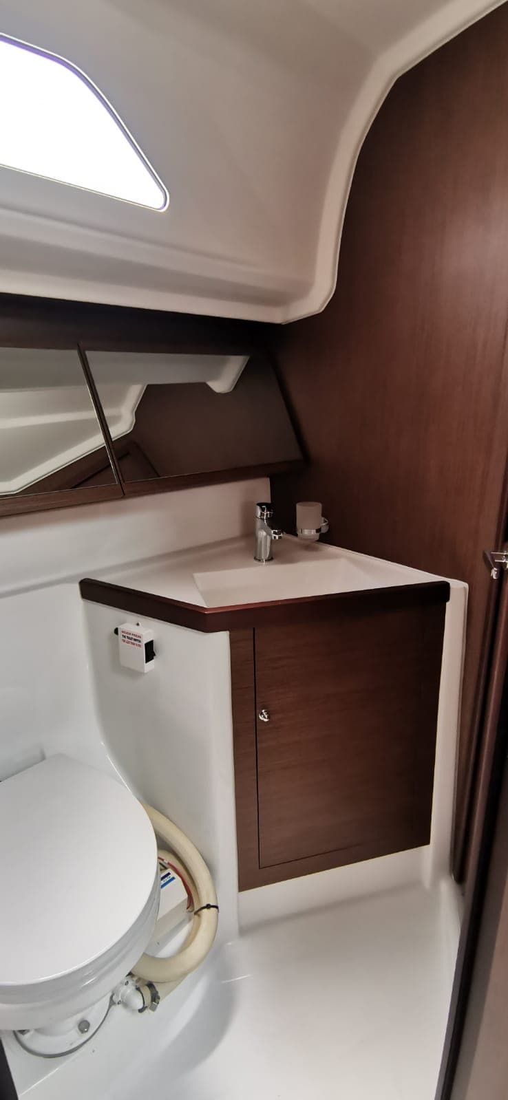 Oceanis 40.1 - photo 7