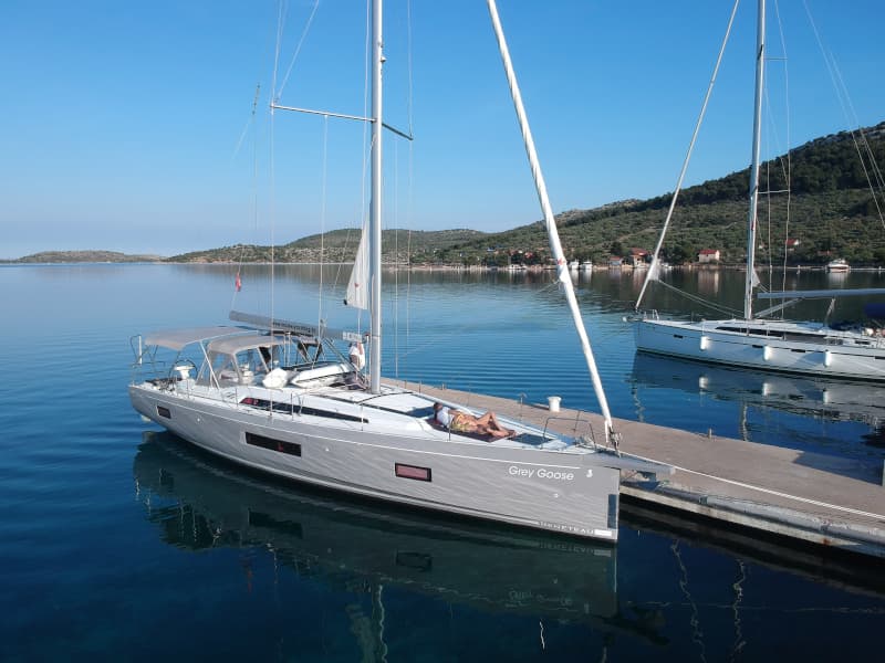 Oceanis 51.1 - photo 42