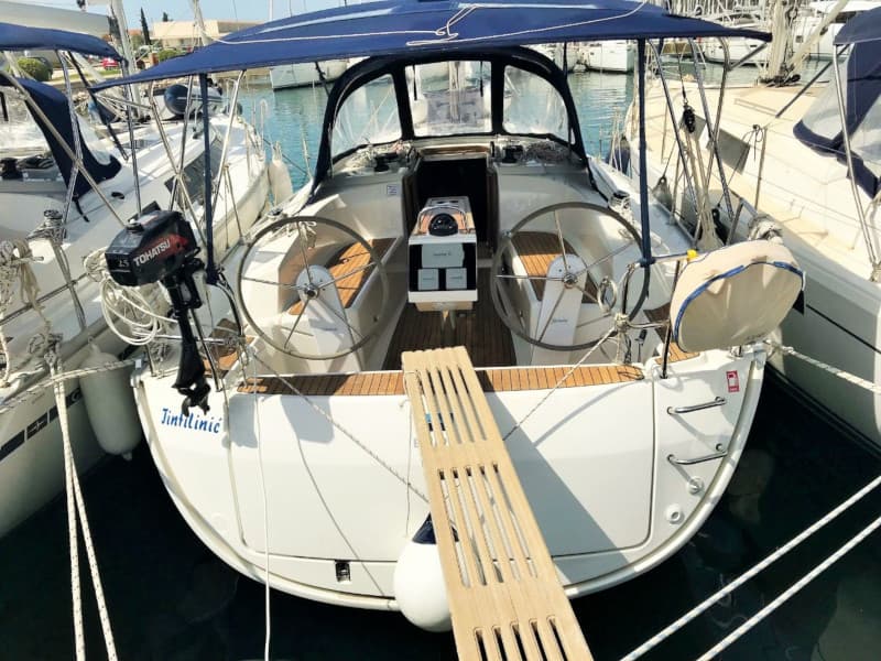 Bavaria Cruiser 34 - photo