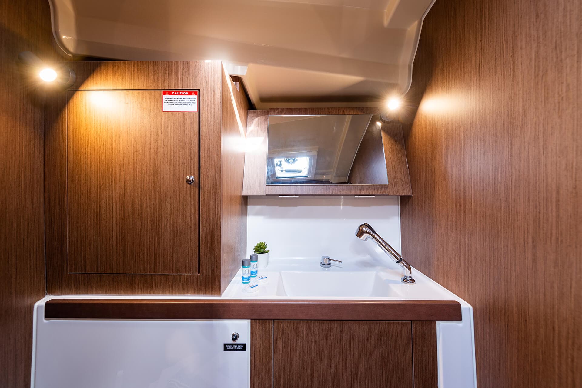 Oceanis 41.1 - photo 4