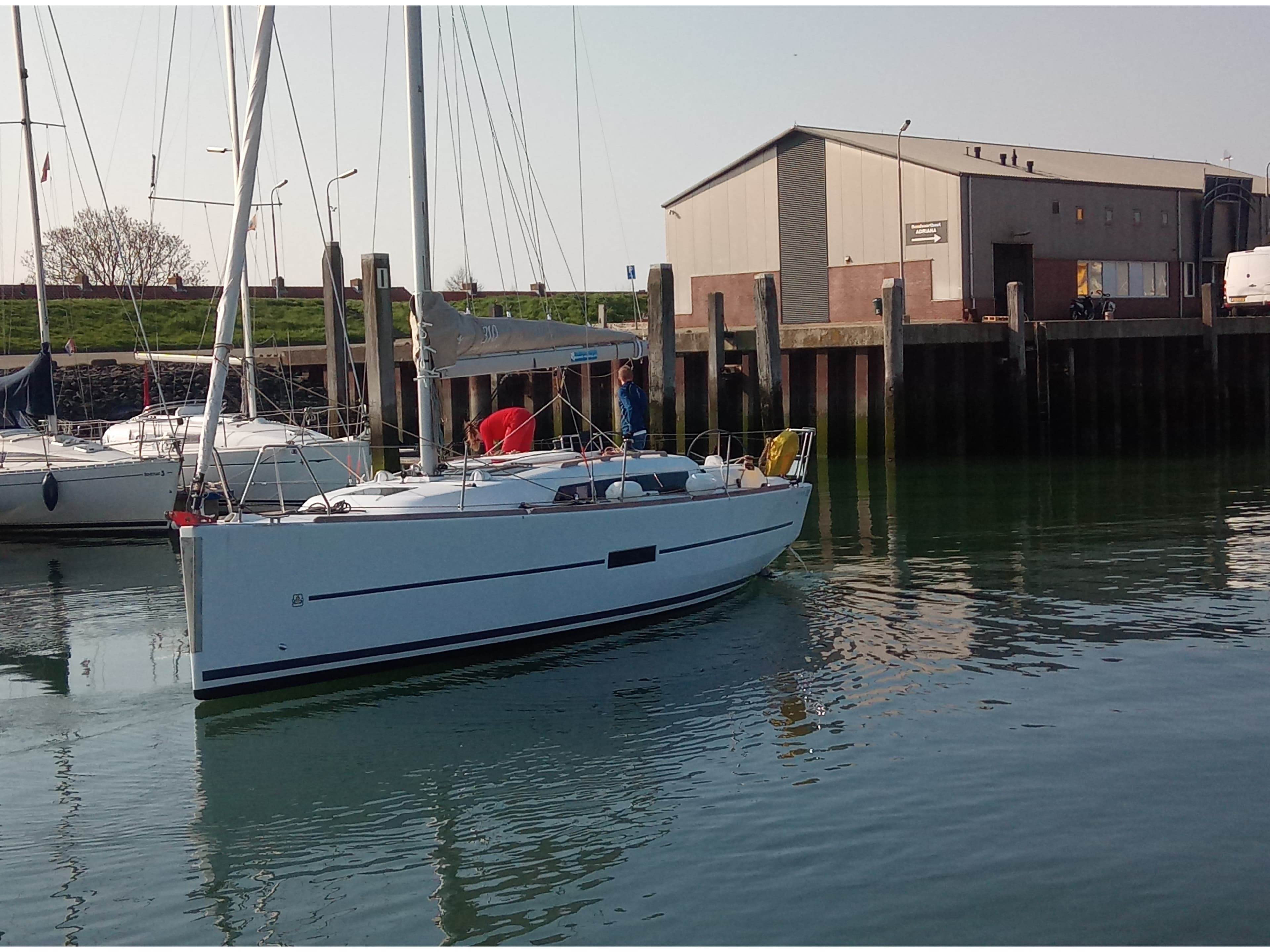 Dufour 310 Grand Large - photo